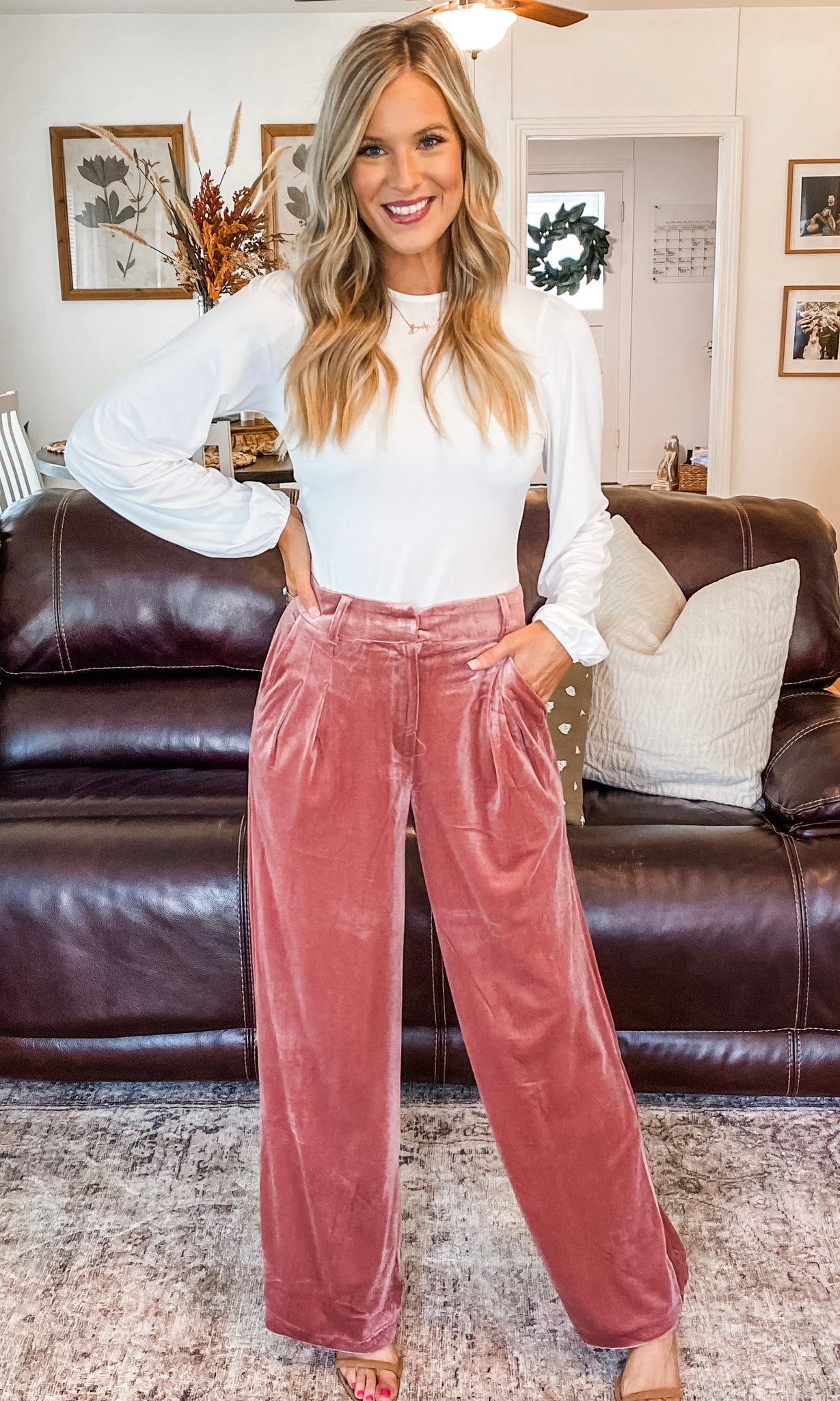 Rose Mauve Velvet Pants – Saye It with Style Boutique